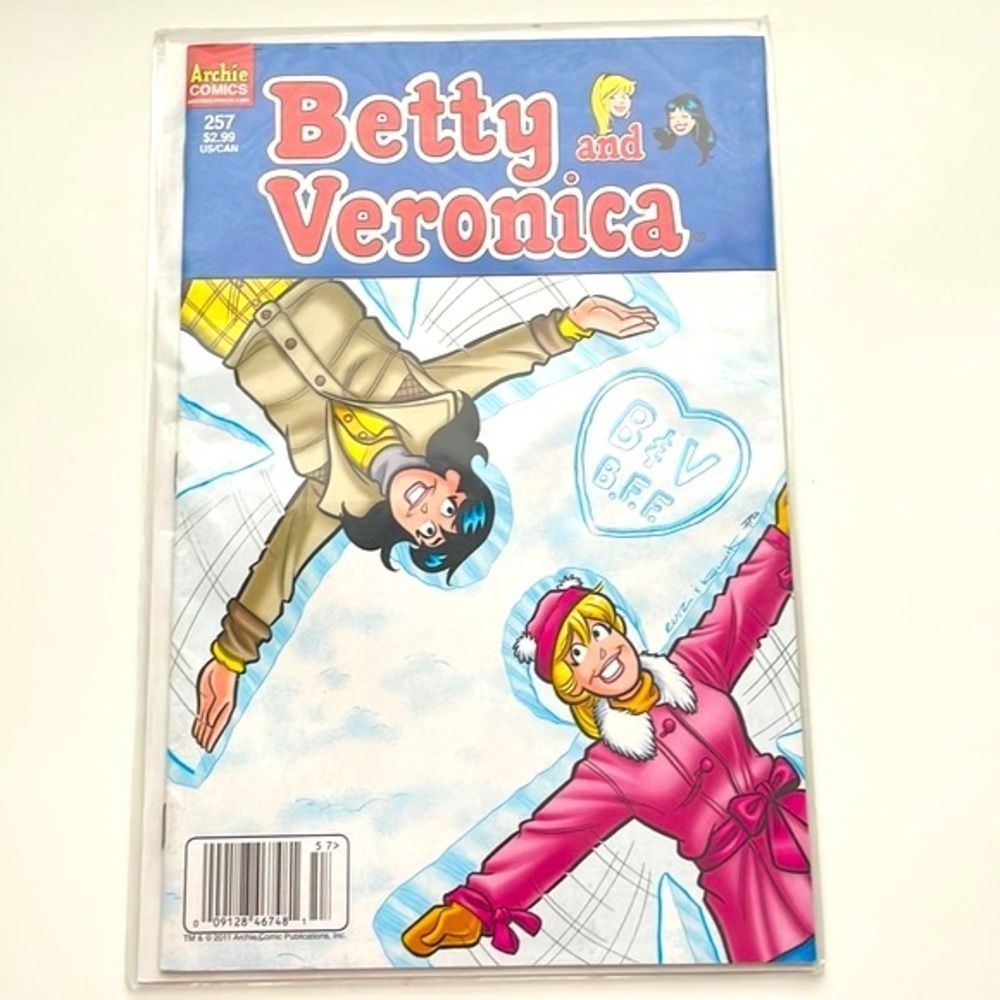Vintage Betty and Veronica Comic Book - NEW